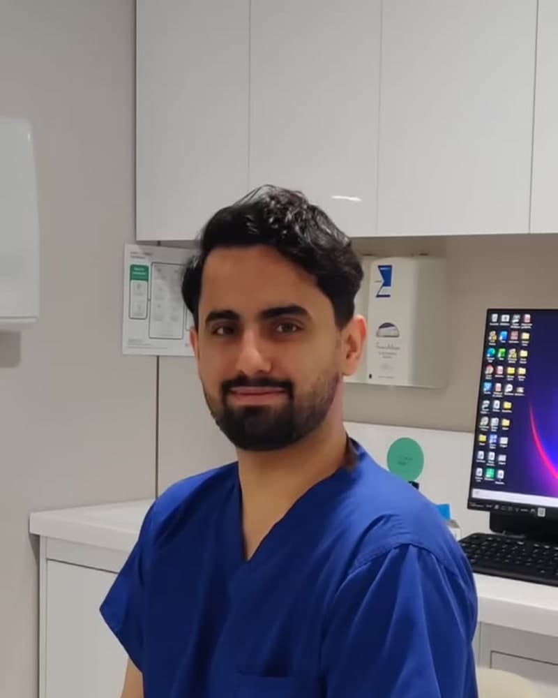 Dr Reza Davari